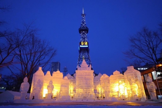もうすぐ12月 始まるホワイトイルミネーション 近づく16年雪まつり 東洋株式会社 札幌市東区の印刷 ｗｅｂ制作 イベント 看板作成